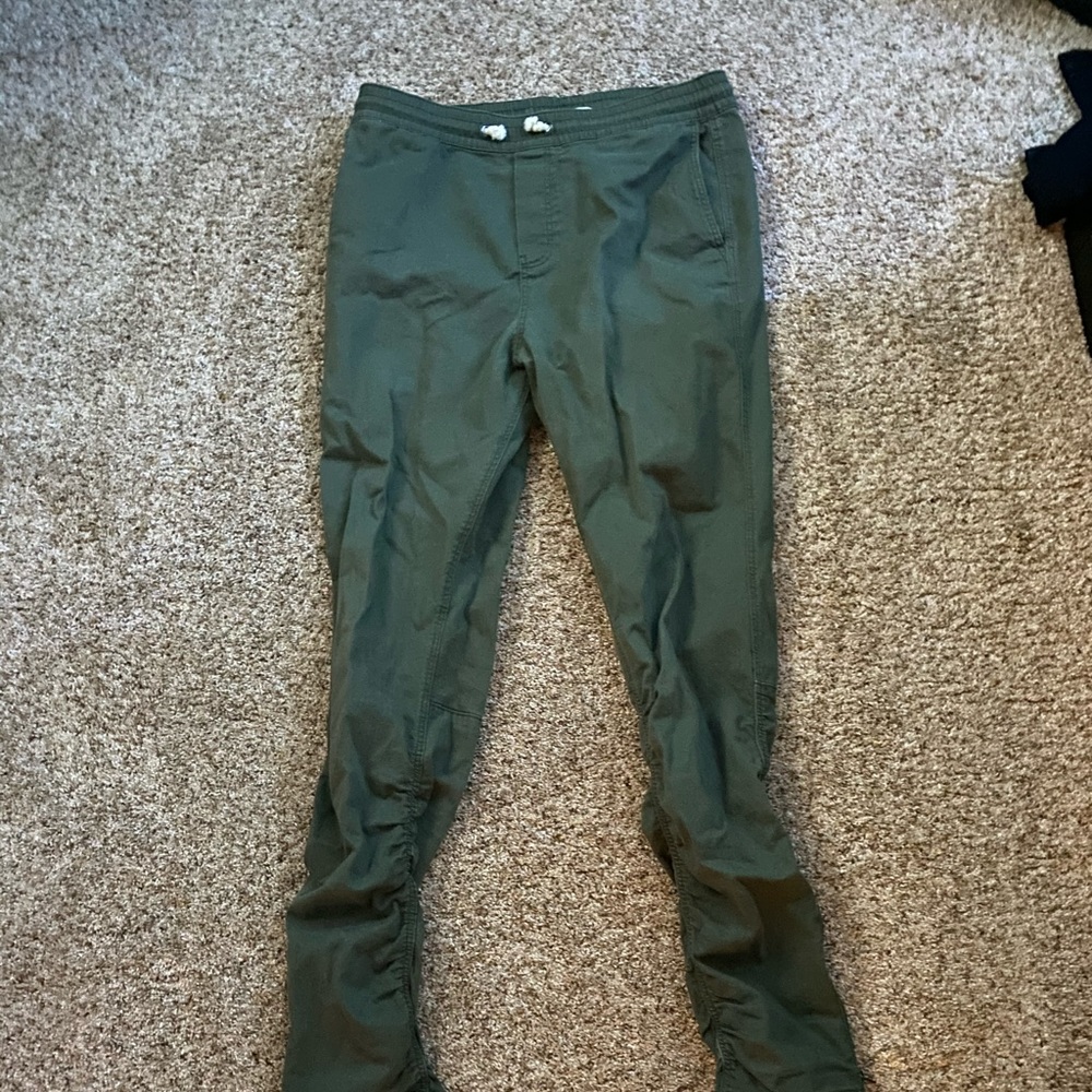 H&M drawstring pants smoke free home